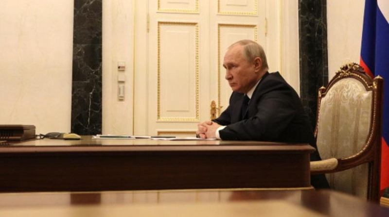Байден нашел крайнего: американцы отказались винить Путина в своих бедах
