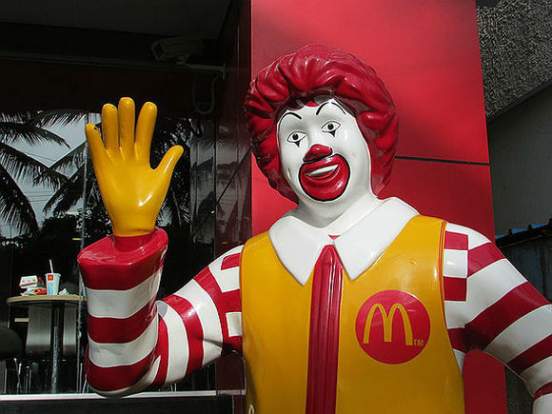 Bloomberg: McDonald’s может уйти из Казахстана из-за проблем с мясом