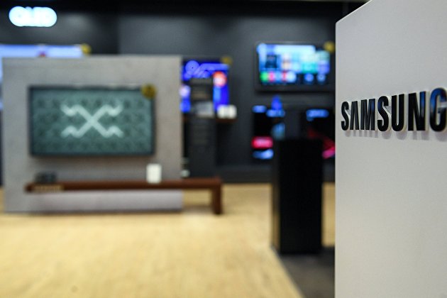Bloomberg: сотрудникам Samsung запретили пользоваться ChatGPT на рабочих устройствах