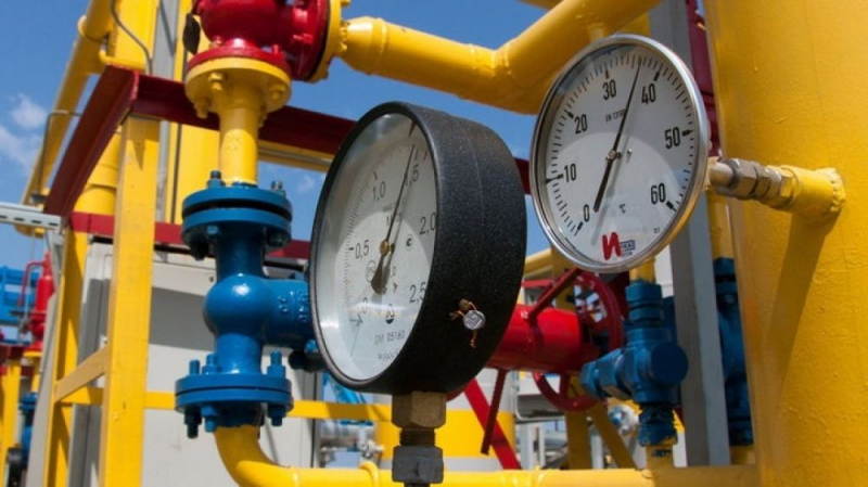 Цена на газ в Европе превысила $1 300 за 1 тыс. куб. м впервые с октября