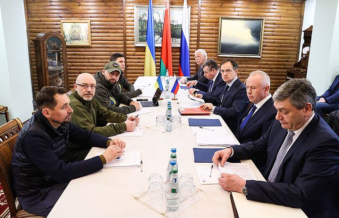 Четвертый раунд переговоров между Россией и Украиной состоится на территории Беларуси