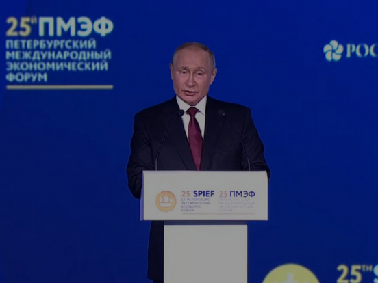 «Дома надежнее»: Путин считает, что персональные санкции должны стать назиданием для состоятельных россиян