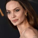 <span class="title">Джоли привлекла сыновей к работе над своим фильмом</span>