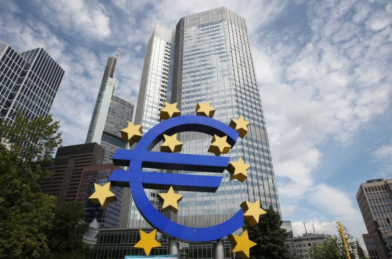 ЕЦБ сохранил базовую процентную ставку по кредитам на нулевом уровне