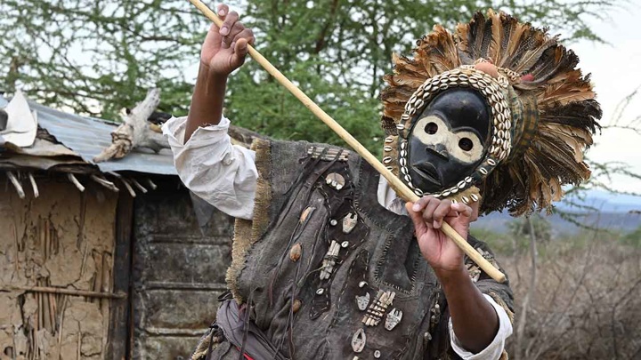 Как звезда "Лихорадки" завоевала любовь африканского народа масаи