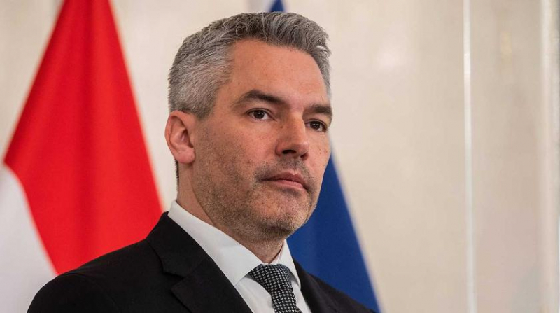 Канцлер Австрии прибыл в Москву на закрытые переговоры с Путиным