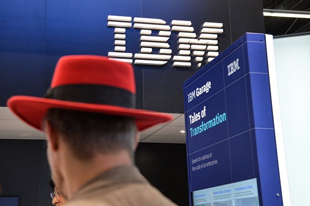Компания IBM приостановила коммерческую деятельность в России