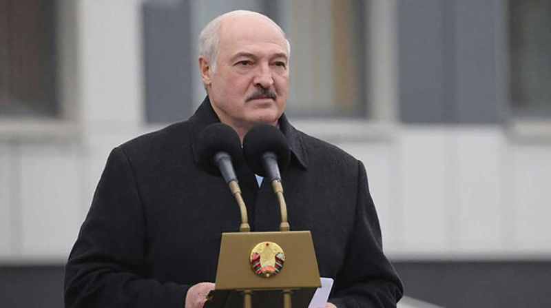 Лукашенко расплатится новыми санкциями за польских мигрантов