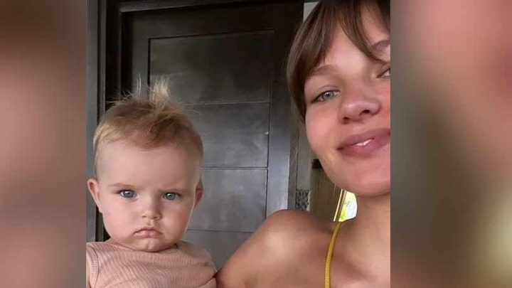 "Мамина девочка": Алеся Кафельникова впервые показала лицо дочери