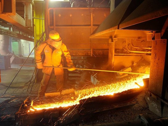 Минпромторг: Российские металлурги добровольно согласились на повышение налогов