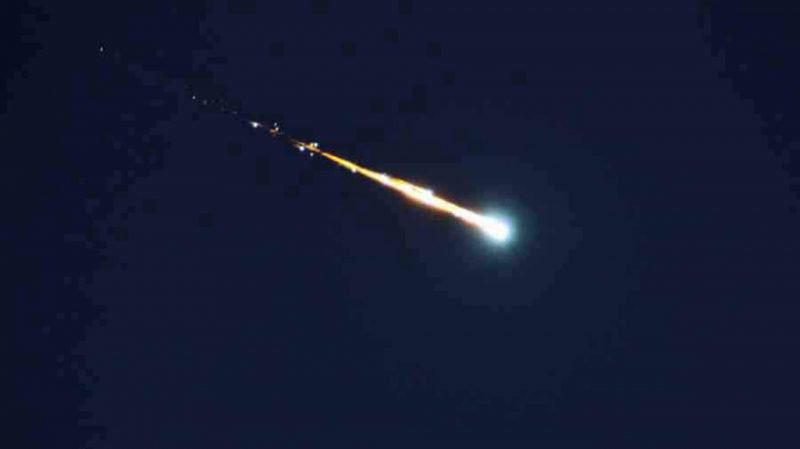 Над центральной частью Японии пролетел метеорит