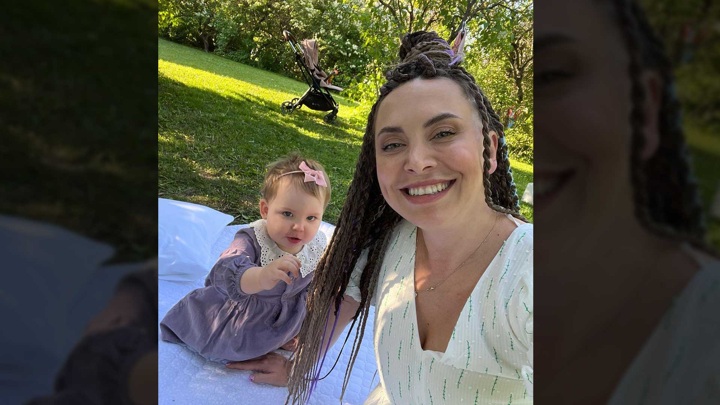 "Наконец-то пошла": Фриске обнародовала трогательное видео с дочерью