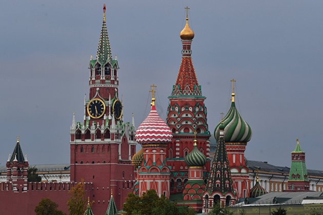 Песков назвал технологический суверенитет наиболее вероятной моделью развития России