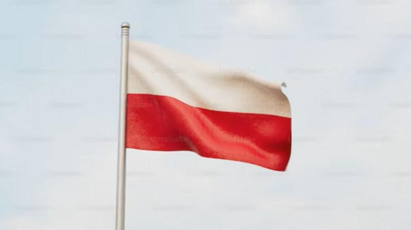 Польские прокуроры "обокрали" посольство России 
