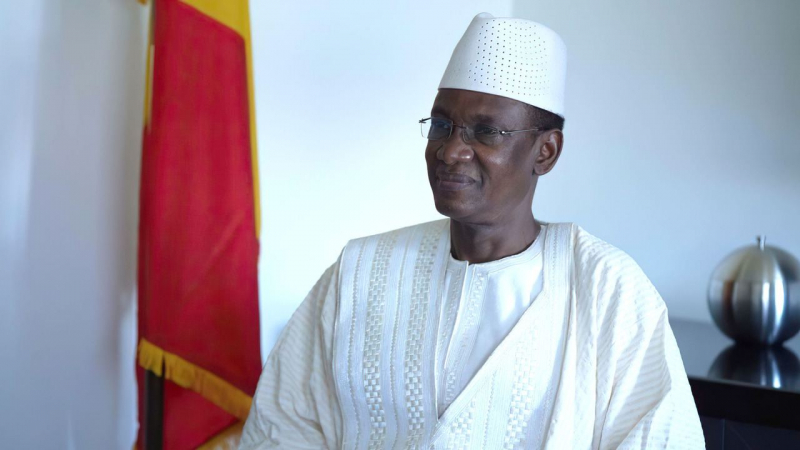 Премьер-министра Мали и еще около 150 человек внесли в санкционный список Мали