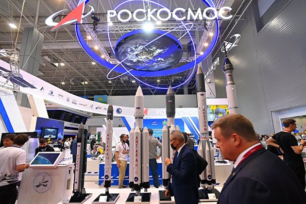 "Роскосмос" впервые представит на зарубежном форуме проект космического ядерного буксира "Зевс"