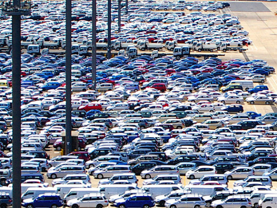 Россиянам предсказали очередной рост цен на автомобили