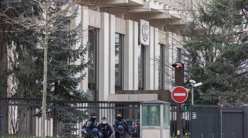Российского посла вызвали на ковер в МИД Франции
