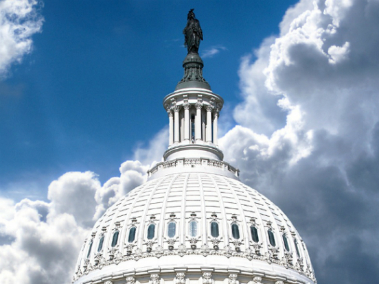 Сенаторы одобрили повышение потолка госдолга США
