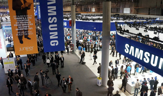 СМИ: В Samsungе объяснили приостановку поставок в Россию проблемой с отправкой продукции