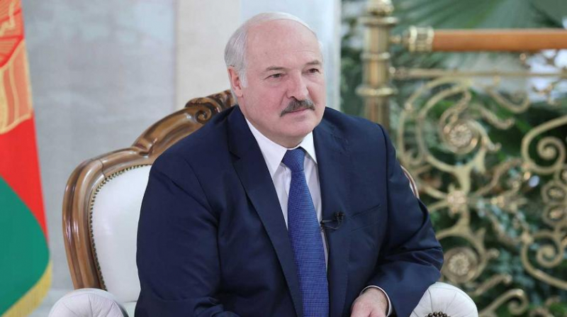 "Стеснялись предъявить": Лукашенко посулил раскрыть всему миру "страшную правду"