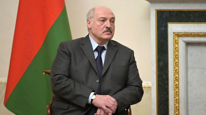 "Уселись на американскую кобылу и скачут": Лукашенко проехался по полякам