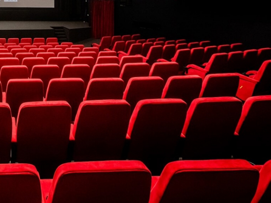 В России резко выросла средняя цена билета в кинотеатры