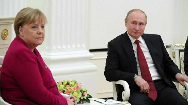 "Визит символический": Меркель уедет от Путина без новых договоренностей