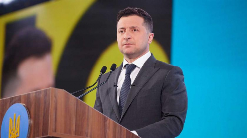 Зеленский послал плохой сигнал русским в Донбассе - депутат Рады