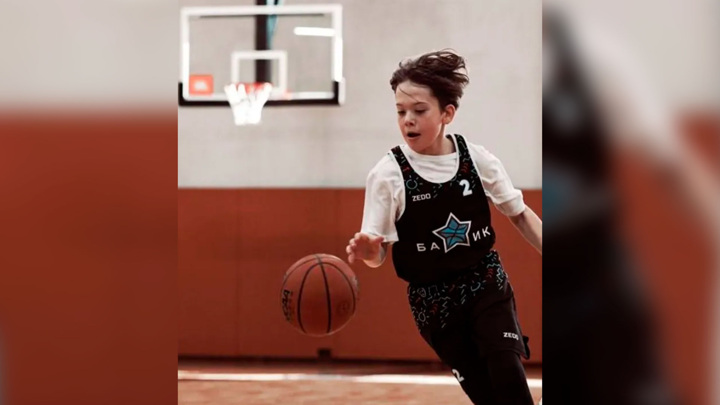 10-летний сын Жанны Фриске не на шутку увлекся баскетболом